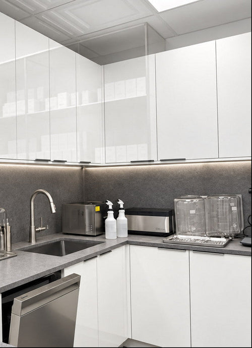 Dispensing corner